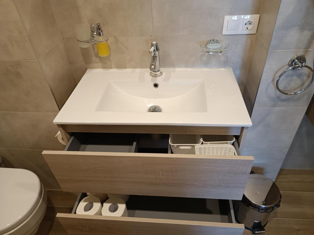 Liuto Apartamentai Juodkrantė Kültér fotó